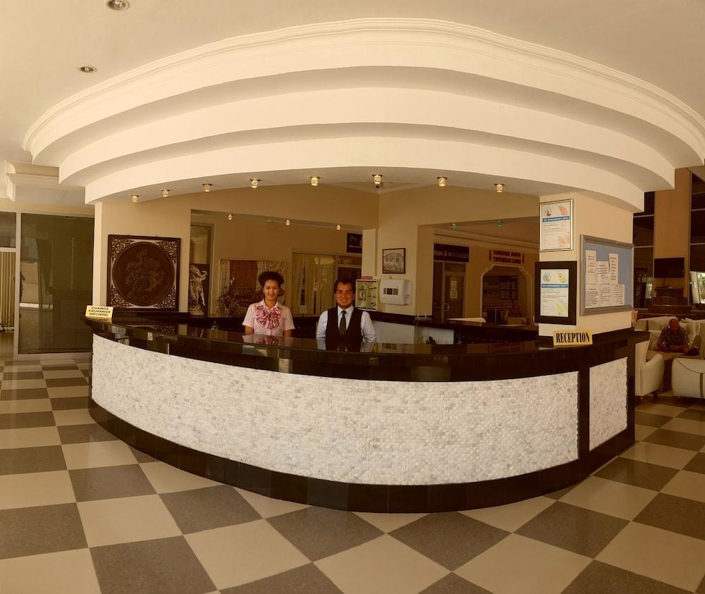 Club Bayar Otel 4*