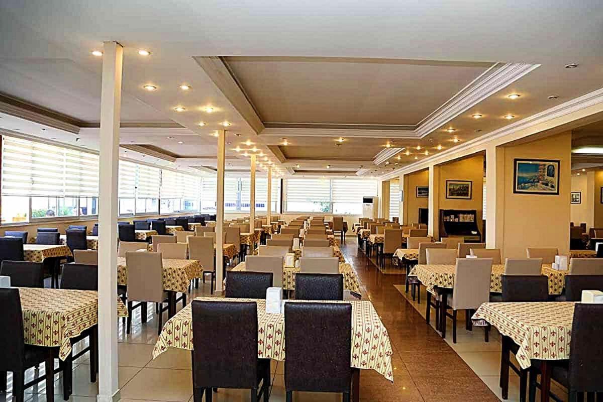 Otel Club Bayar 4*